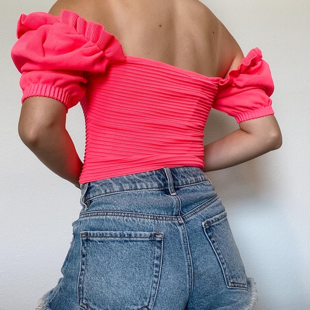 Pink Top - Picture 2 of 2